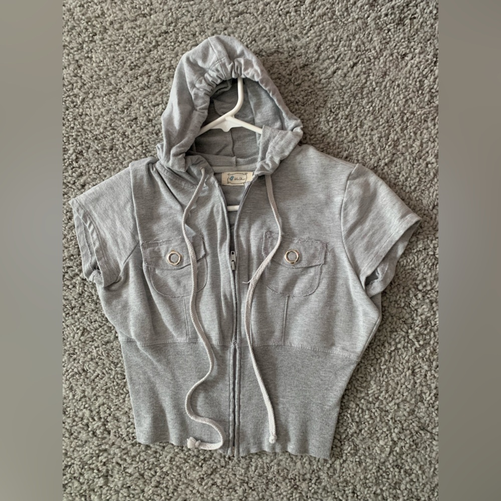 Crop coat